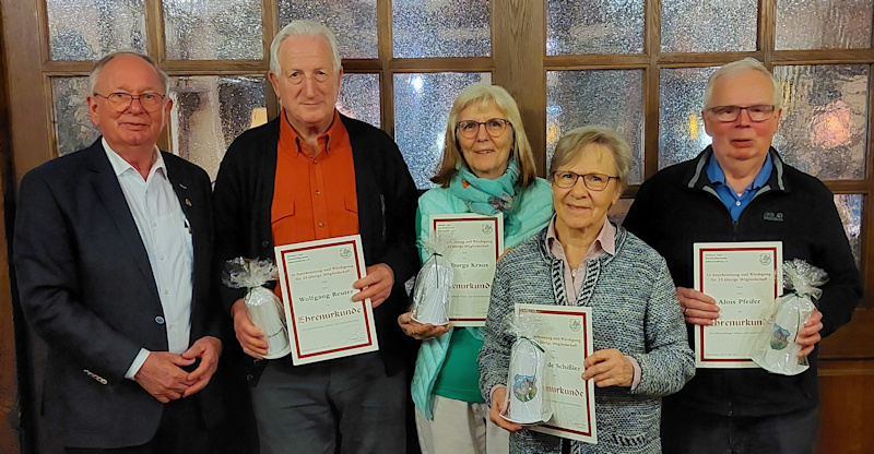 Ehrungen 25 Jahre - Wolfgang Reuter, Walburga Kraus, Sieglinde Schißler, Alois Pfeifer